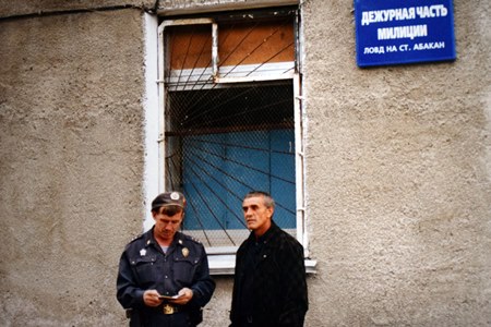 Слугин Ю.С. на посту.  2003 г.