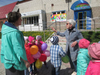 Юные волонтеры Библиотеки для  семьи, акция «Либмоб»