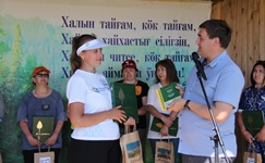 Закрытие Библиофестиваля. Подарки от музея-заповедника Хуртуях Тас