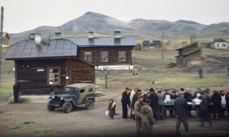 7. [Станция Уйбат]. Фотография из открытых источников. Автор Мартин Манхоф. Весна 1953 г. 
